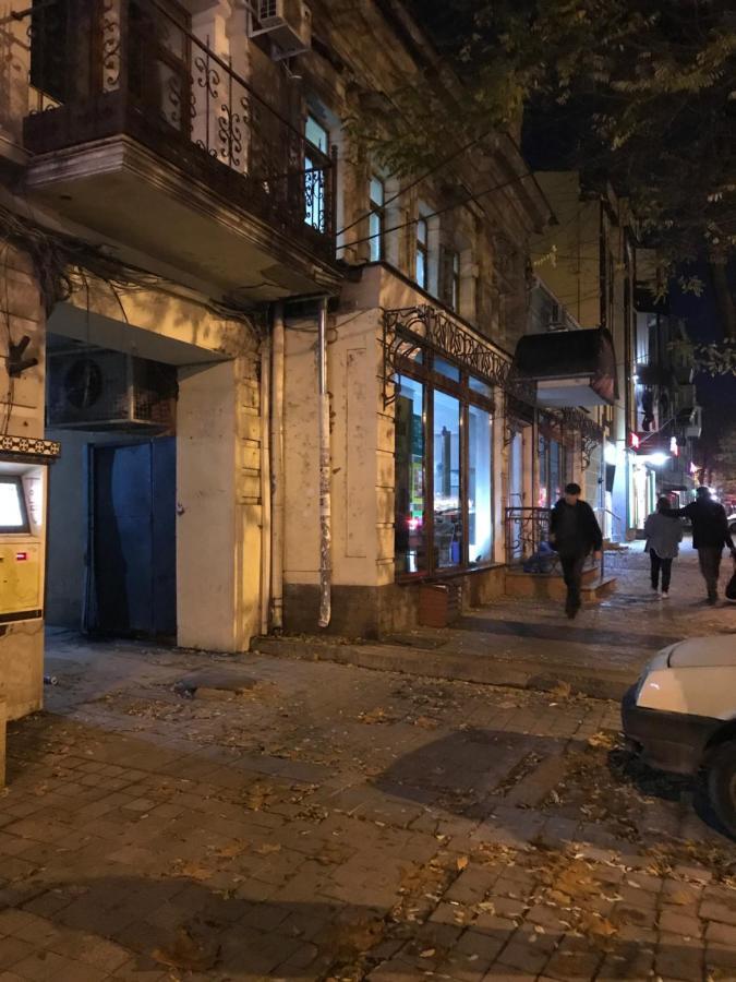 Атмосферная Квартира В Центре Одессы Odessa Zewnętrze zdjęcie